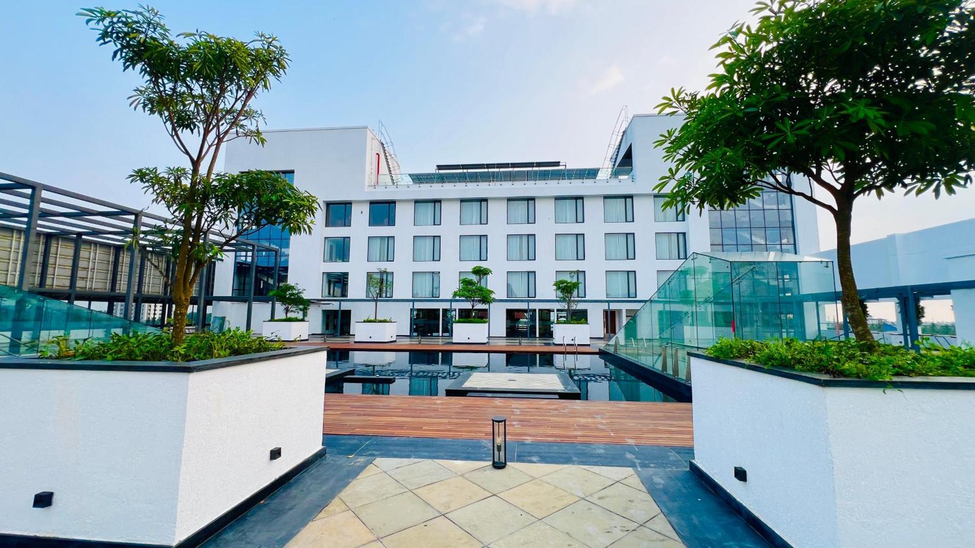 Hotel Gokulam Grand Kozhikode Zewnętrze zdjęcie